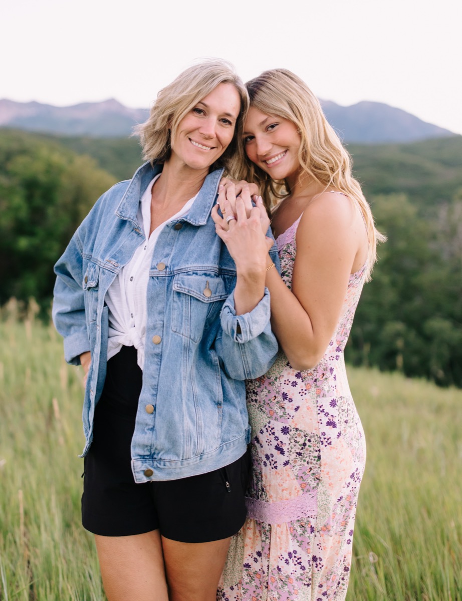 Niki and Harper together in the meadow